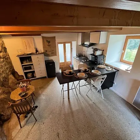 Petite Maison Ardechoise Ferienhaus Saint-Michel-de-Chabrillanoux