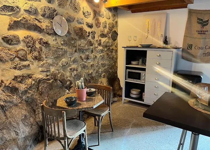 Petite Maison Ardechoise Saint-Michel-de-Chabrillanoux